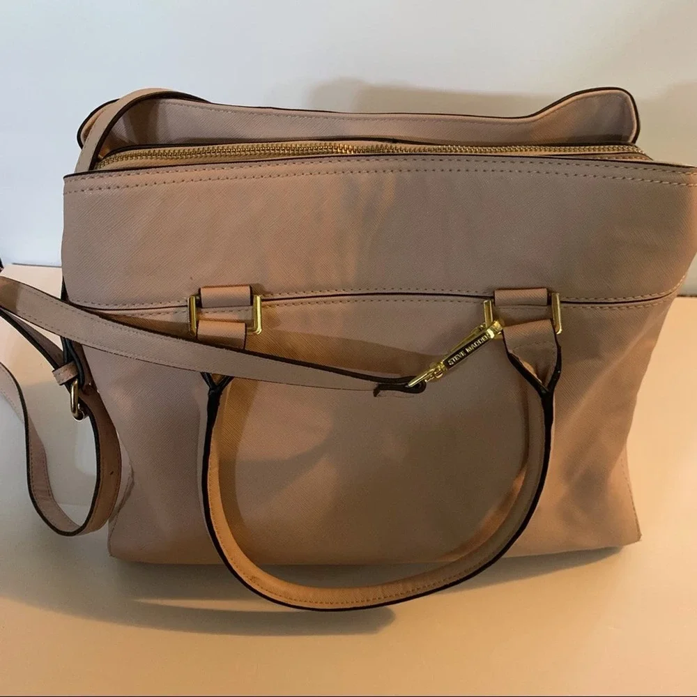 EUC Steve Madden Blush Pink Satchel Work Handbag & Clip on Change Purse Key Ring - Picture 8 of 15